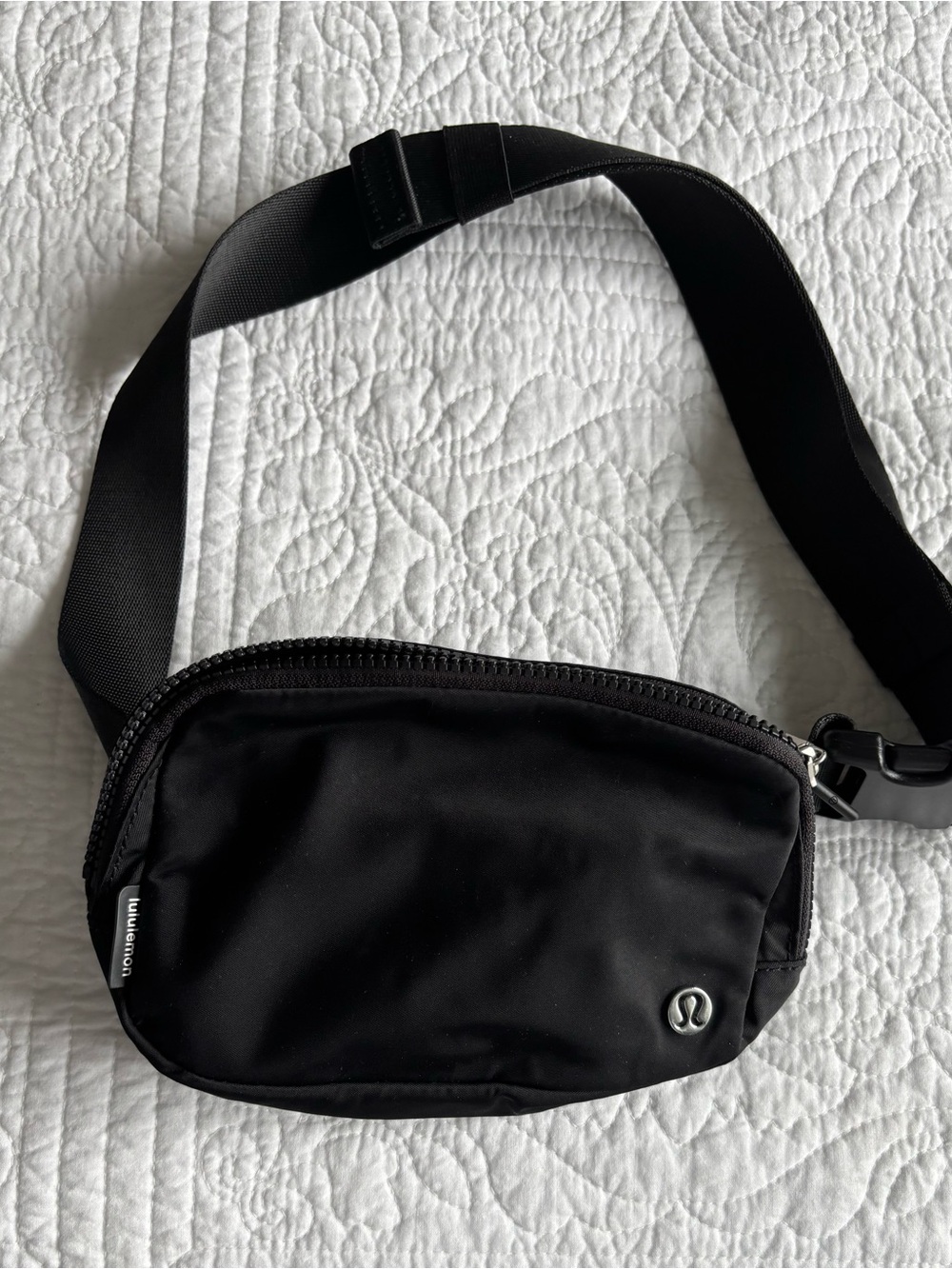 lululemon everywhere belt bag with Adjustable Strap